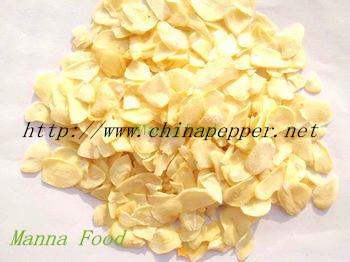 Dried Garlic Flakes
